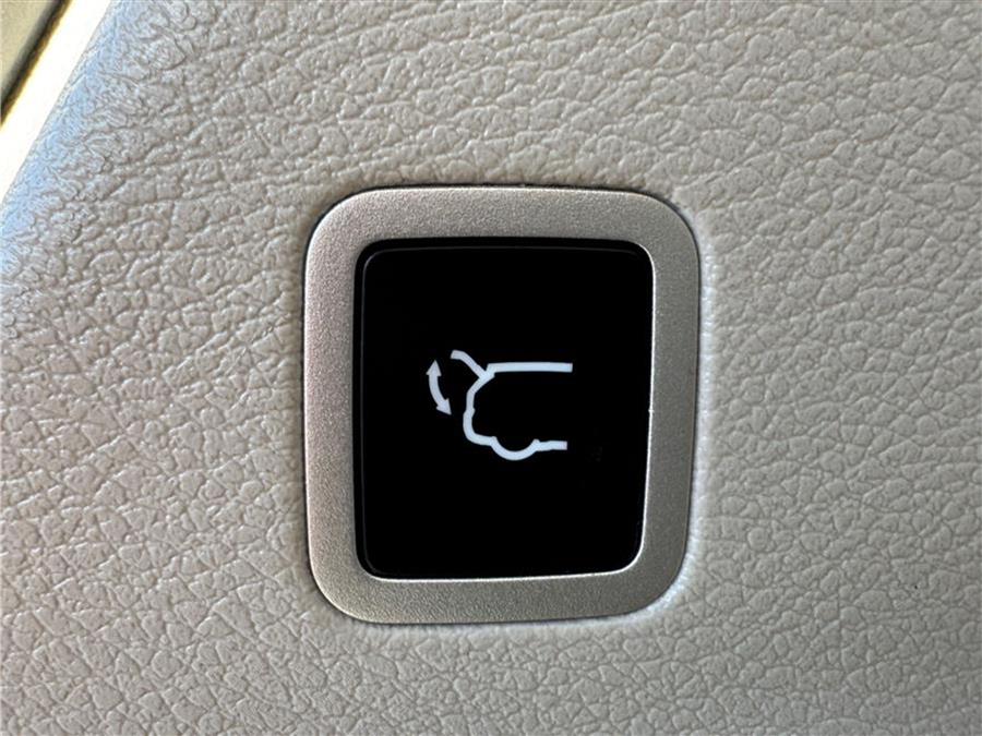 2023 Chrysler Pacifica Touring L FWD, available for sale in Newark , New Jersey | Champion Used Auto Sales 2. Newark , New Jersey 2023 Chrysler Pacifica Touring L FWD, available for sale in Newark , New Jersey | Champion Used Auto Sales 2. Newark , New Jersey
