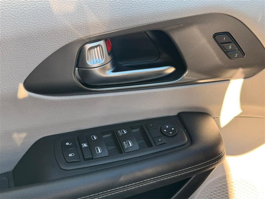 2023 Chrysler Pacifica Touring L FWD, available for sale in Newark , New Jersey | Champion Used Auto Sales 2. Newark , New Jersey 2023 Chrysler Pacifica Touring L FWD, available for sale in Newark , New Jersey | Champion Used Auto Sales 2. Newark , New Jersey