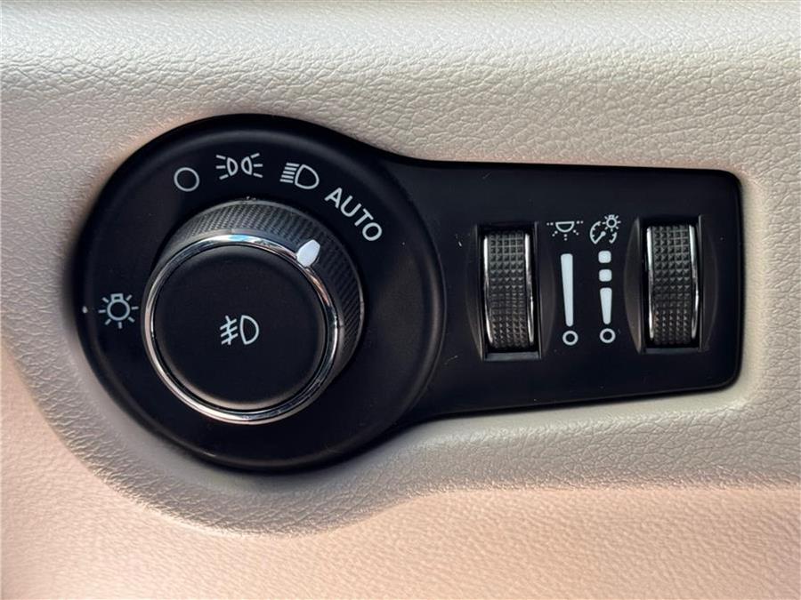 2023 Chrysler Pacifica Touring L FWD, available for sale in Newark , New Jersey | Champion Used Auto Sales 2. Newark , New Jersey 2023 Chrysler Pacifica Touring L FWD, available for sale in Newark , New Jersey | Champion Used Auto Sales 2. Newark , New Jersey