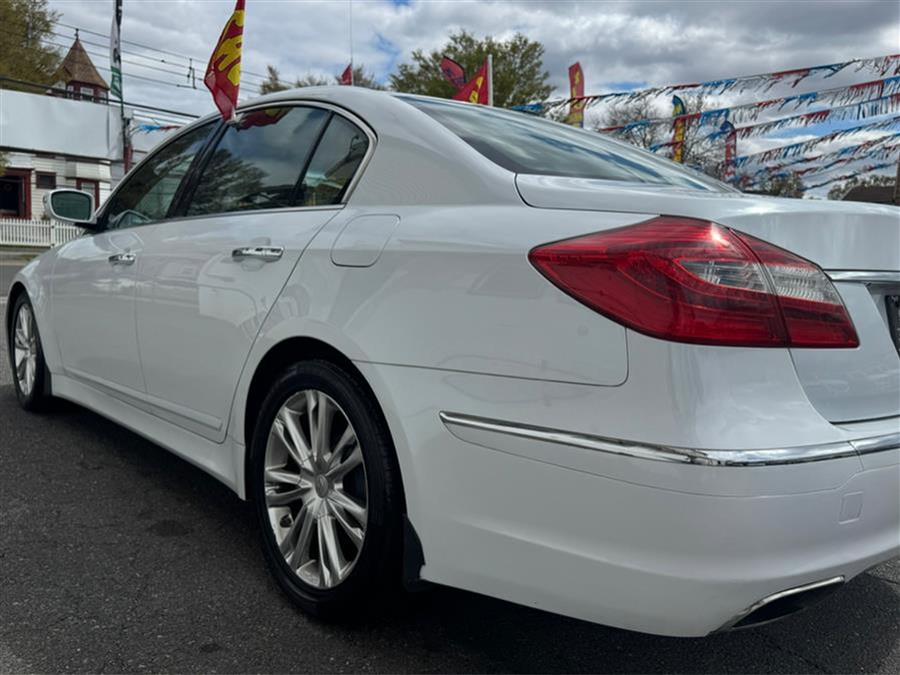 2014 Hyundai Genesis 4dr Sdn V6 3.8L, available for sale in Newark , New Jersey | Champion Used Auto Sales 2. Newark , New Jersey 2014 Hyundai Genesis 4dr Sdn V6 3.8L, available for sale in Newark , New Jersey | Champion Used Auto Sales 2. Newark , New Jersey