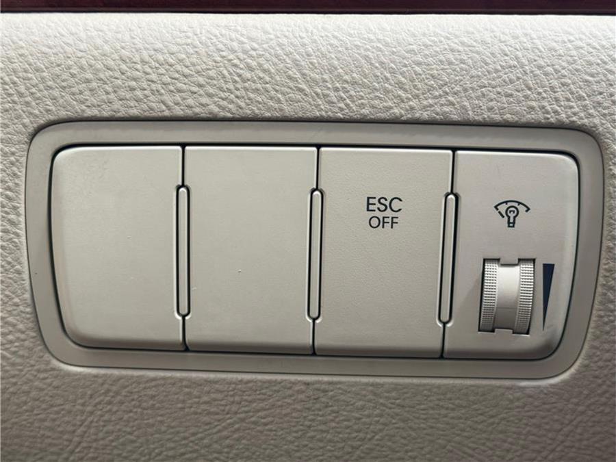2014 Hyundai Genesis 4dr Sdn V6 3.8L, available for sale in Newark , New Jersey | Champion Used Auto Sales 2. Newark , New Jersey 2014 Hyundai Genesis 4dr Sdn V6 3.8L, available for sale in Newark , New Jersey | Champion Used Auto Sales 2. Newark , New Jersey