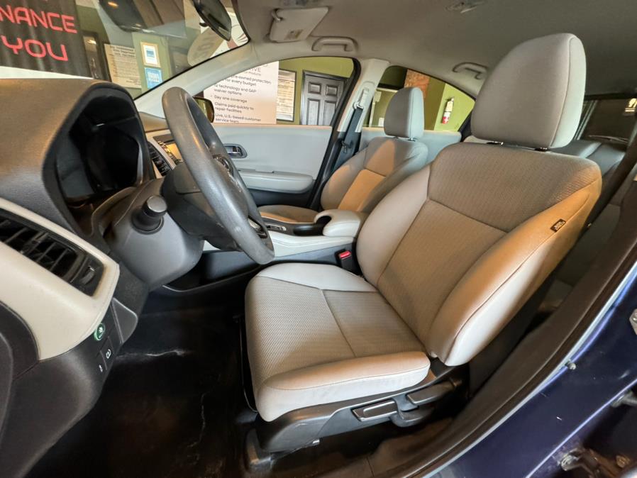 2016 Honda HR-V AWD 4dr CVT LX, available for sale in West Hartford, Connecticut | AutoMax. West Hartford, Connecticut 2016 Honda HR-V AWD 4dr CVT LX, available for sale in West Hartford, Connecticut | AutoMax. West Hartford, Connecticut