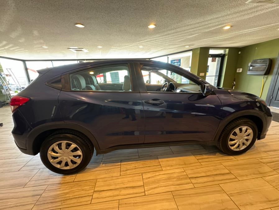 2016 Honda HR-V AWD 4dr CVT LX, available for sale in West Hartford, Connecticut | AutoMax. West Hartford, Connecticut 2016 Honda HR-V AWD 4dr CVT LX, available for sale in West Hartford, Connecticut | AutoMax. West Hartford, Connecticut