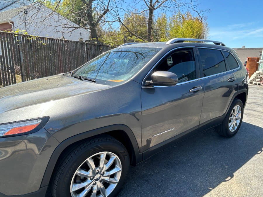 2015 Jeep Cherokee 4WD 4dr Limited, available for sale in West Babylon, New York | New Gen Auto Group. West Babylon, New York 2015 Jeep Cherokee 4WD 4dr Limited, available for sale in West Babylon, New York | New Gen Auto Group. West Babylon, New York