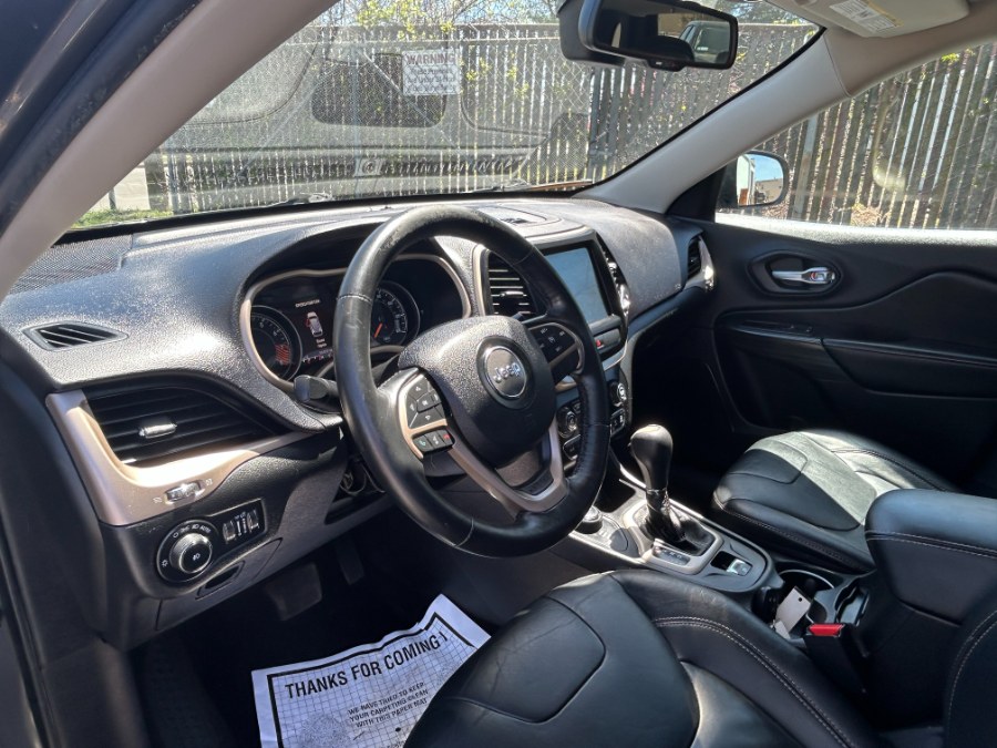 2015 Jeep Cherokee 4WD 4dr Limited, available for sale in West Babylon, New York | New Gen Auto Group. West Babylon, New York 2015 Jeep Cherokee 4WD 4dr Limited, available for sale in West Babylon, New York | New Gen Auto Group. West Babylon, New York