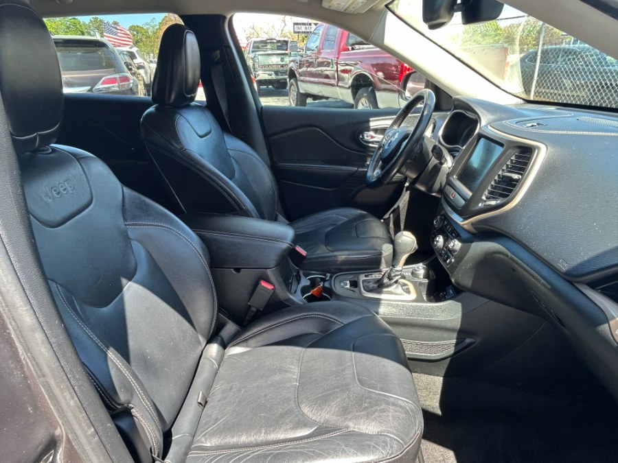 2015 Jeep Cherokee 4WD 4dr Limited, available for sale in West Babylon, New York | New Gen Auto Group. West Babylon, New York 2015 Jeep Cherokee 4WD 4dr Limited, available for sale in West Babylon, New York | New Gen Auto Group. West Babylon, New York