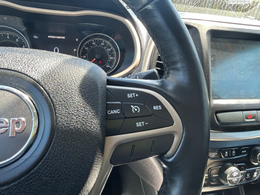2015 Jeep Cherokee 4WD 4dr Limited, available for sale in West Babylon, New York | New Gen Auto Group. West Babylon, New York 2015 Jeep Cherokee 4WD 4dr Limited, available for sale in West Babylon, New York | New Gen Auto Group. West Babylon, New York