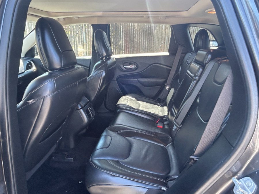 2015 Jeep Cherokee 4WD 4dr Limited, available for sale in West Babylon, New York | New Gen Auto Group. West Babylon, New York 2015 Jeep Cherokee 4WD 4dr Limited, available for sale in West Babylon, New York | New Gen Auto Group. West Babylon, New York