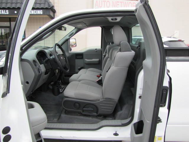 2006 Ford F-150 Reg Cab 126" STX, available for sale in Placentia, California | Auto Network Group Inc. Placentia, California 2006 Ford F-150 Reg Cab 126" STX, available for sale in Placentia, California | Auto Network Group Inc. Placentia, California
