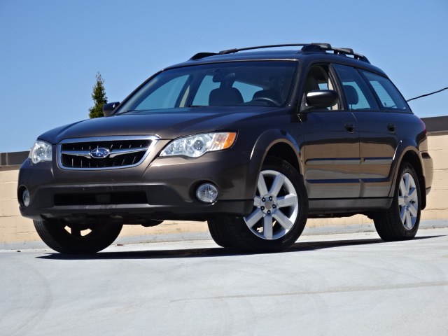2008 Subaru Outback 2.5i AWD, available for sale in Newton, Massachusetts | Jacob Auto Sales. Newton, Massachusetts 2008 Subaru Outback 2.5i AWD, available for sale in Newton, Massachusetts | Jacob Auto Sales. Newton, Massachusetts