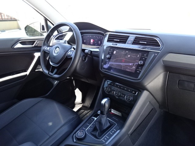 2020 Volkswagen Tiguan 2.0T SEL 4MOTION, available for sale in Newton, Massachusetts | Jacob Auto Sales. Newton, Massachusetts 2020 Volkswagen Tiguan 2.0T SEL 4MOTION, available for sale in Newton, Massachusetts | Jacob Auto Sales. Newton, Massachusetts