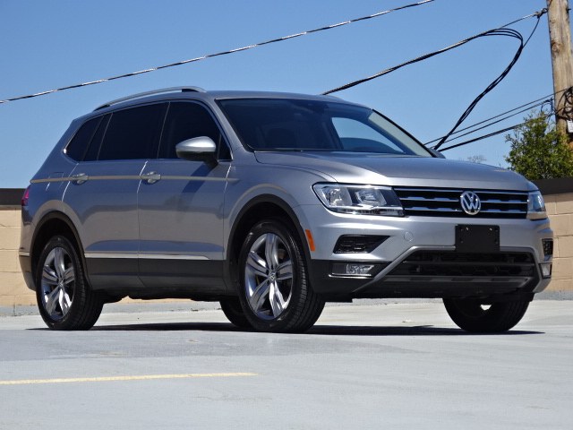 2020 Volkswagen Tiguan 2.0T SEL 4MOTION, available for sale in Newton, Massachusetts | Jacob Auto Sales. Newton, Massachusetts 2020 Volkswagen Tiguan 2.0T SEL 4MOTION, available for sale in Newton, Massachusetts | Jacob Auto Sales. Newton, Massachusetts