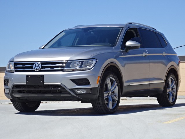 2020 Volkswagen Tiguan 2.0T SEL 4MOTION, available for sale in Newton, Massachusetts | Jacob Auto Sales. Newton, Massachusetts 2020 Volkswagen Tiguan 2.0T SEL 4MOTION, available for sale in Newton, Massachusetts | Jacob Auto Sales. Newton, Massachusetts