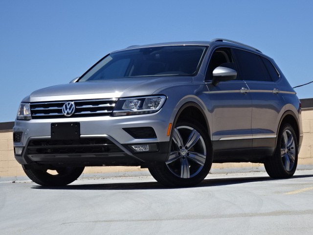 2020 Volkswagen Tiguan 2.0T SEL 4MOTION, available for sale in Newton, Massachusetts | Jacob Auto Sales. Newton, Massachusetts 2020 Volkswagen Tiguan 2.0T SEL 4MOTION, available for sale in Newton, Massachusetts | Jacob Auto Sales. Newton, Massachusetts