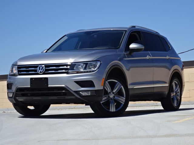2020 Volkswagen Tiguan 2.0T SEL 4MOTION, available for sale in Newton, Massachusetts | Jacob Auto Sales. Newton, Massachusetts 2020 Volkswagen Tiguan 2.0T SEL 4MOTION, available for sale in Newton, Massachusetts | Jacob Auto Sales. Newton, Massachusetts