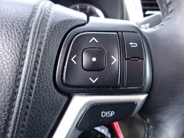 2014 Toyota Highlander LE Plus AWD, available for sale in Newton, Massachusetts | Jacob Auto Sales. Newton, Massachusetts 2014 Toyota Highlander LE Plus AWD, available for sale in Newton, Massachusetts | Jacob Auto Sales. Newton, Massachusetts