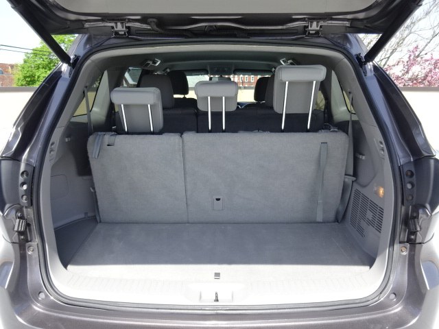 2014 Toyota Highlander LE Plus AWD, available for sale in Newton, Massachusetts | Jacob Auto Sales. Newton, Massachusetts 2014 Toyota Highlander LE Plus AWD, available for sale in Newton, Massachusetts | Jacob Auto Sales. Newton, Massachusetts