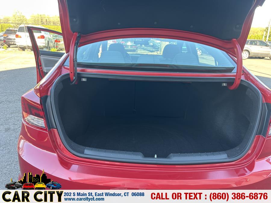 2020 Hyundai Elantra SEL IVT SULEV, available for sale in East Windsor, Connecticut | Car City LLC. East Windsor, Connecticut 2020 Hyundai Elantra SEL IVT SULEV, available for sale in East Windsor, Connecticut | Car City LLC. East Windsor, Connecticut