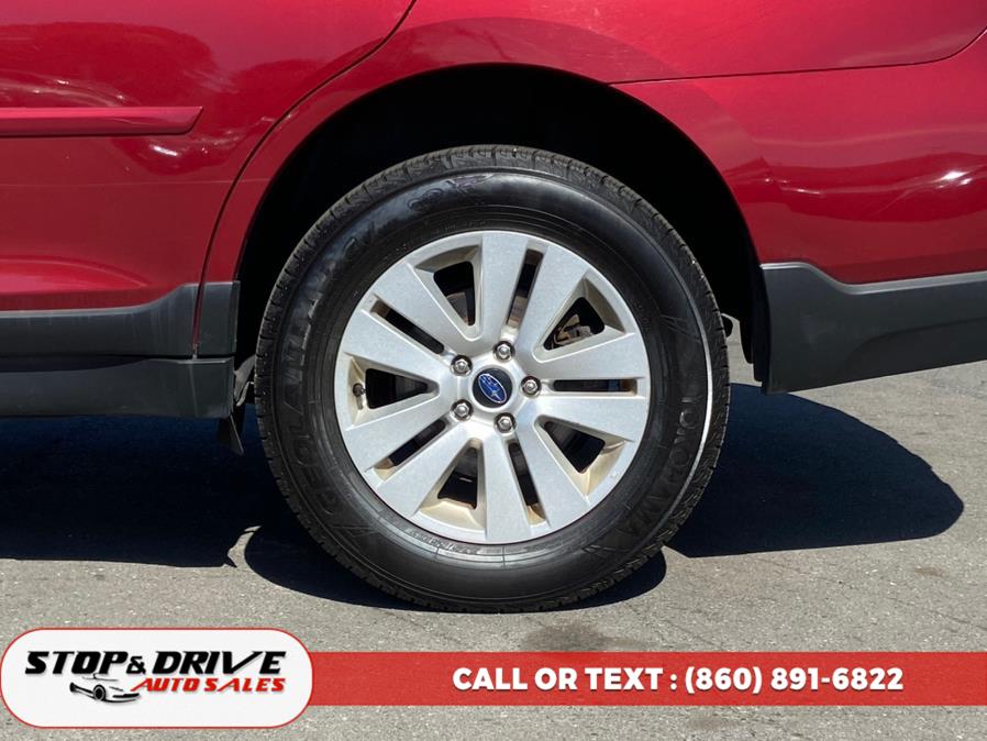 2015 Subaru Outback 4dr Wgn 2.5i Premium PZEV, available for sale in East Windsor, Connecticut | Stop & Drive Auto Sales. East Windsor, Connecticut 2015 Subaru Outback 4dr Wgn 2.5i Premium PZEV, available for sale in East Windsor, Connecticut | Stop & Drive Auto Sales. East Windsor, Connecticut