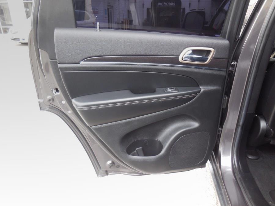 2015 Jeep Grand Cherokee 4WD 4dr Limited, available for sale in Hawaiian Gardens, California | Luxe Motors. Hawaiian Gardens, California 2015 Jeep Grand Cherokee 4WD 4dr Limited, available for sale in Hawaiian Gardens, California | Luxe Motors. Hawaiian Gardens, California