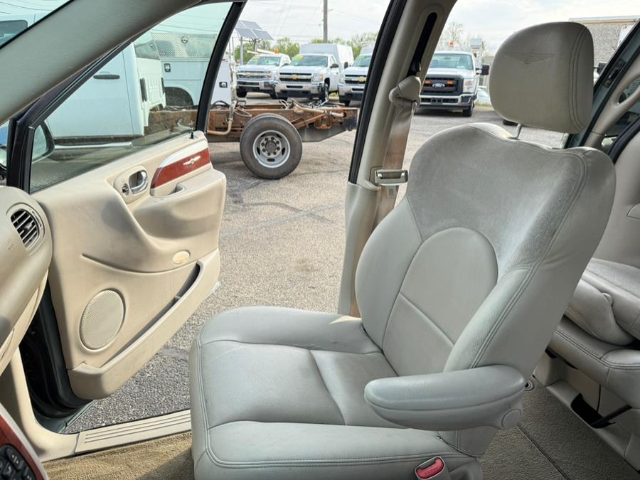 2007 Chrysler Town & Country LWB 4dr Wgn Limited, available for sale in Dayton, Ohio | Dayton Work Trucks. Dayton, Ohio 2007 Chrysler Town & Country LWB 4dr Wgn Limited, available for sale in Dayton, Ohio | Dayton Work Trucks. Dayton, Ohio
