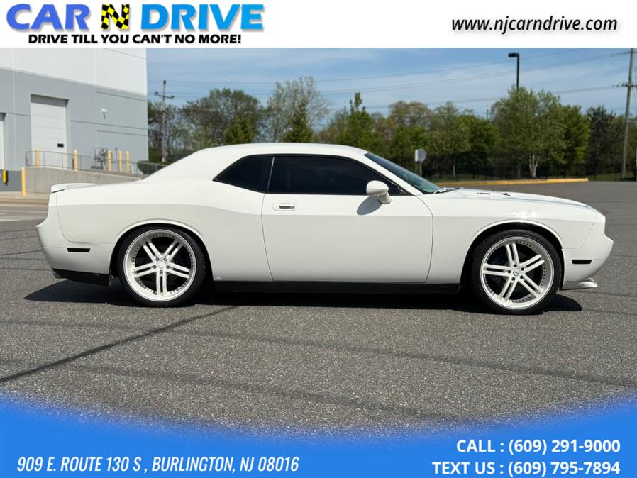 2009 Dodge Challenger R/T, available for sale in Burlington, New Jersey | Car N Drive. Burlington, New Jersey 2009 Dodge Challenger R/T, available for sale in Burlington, New Jersey | Car N Drive. Burlington, New Jersey