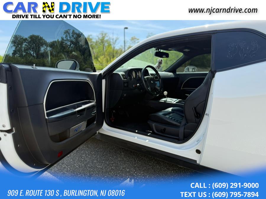 2009 Dodge Challenger R/T, available for sale in Burlington, New Jersey | Car N Drive. Burlington, New Jersey 2009 Dodge Challenger R/T, available for sale in Burlington, New Jersey | Car N Drive. Burlington, New Jersey
