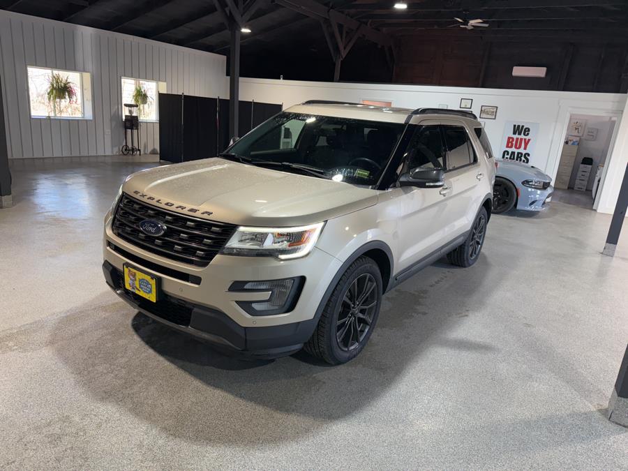 Used 2017 Ford Explorer in Pittsfield, Maine | Maine Central Motors. Pittsfield, Maine