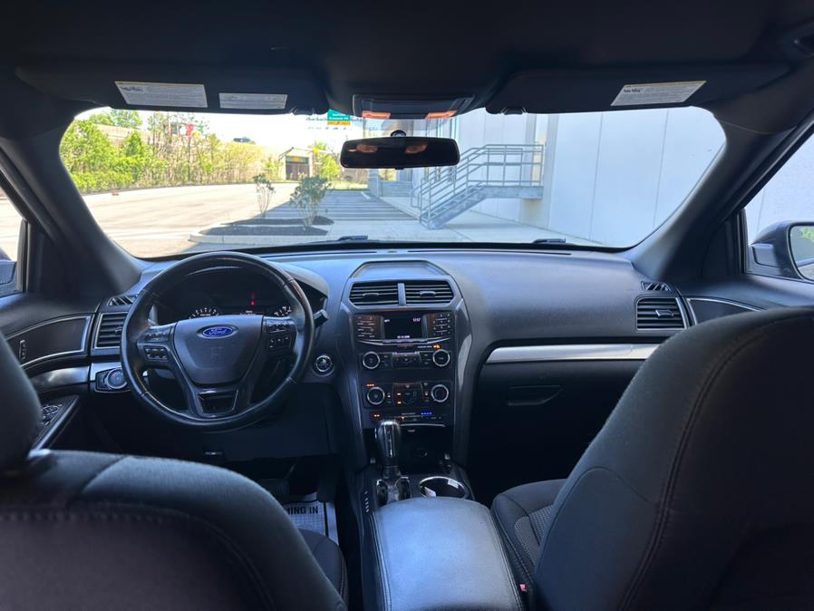 2019 Ford Explorer XLT 4WD, available for sale in Garfield, New Jersey | Mikes Auto Sales LLC. Garfield, New Jersey 2019 Ford Explorer XLT 4WD, available for sale in Garfield, New Jersey | Mikes Auto Sales LLC. Garfield, New Jersey