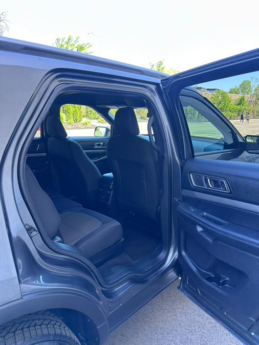 2019 Ford Explorer XLT 4WD, available for sale in Garfield, New Jersey | Mikes Auto Sales LLC. Garfield, New Jersey 2019 Ford Explorer XLT 4WD, available for sale in Garfield, New Jersey | Mikes Auto Sales LLC. Garfield, New Jersey