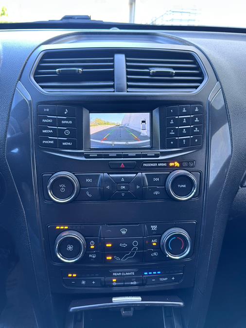 2019 Ford Explorer XLT 4WD, available for sale in Garfield, New Jersey | Mikes Auto Sales LLC. Garfield, New Jersey 2019 Ford Explorer XLT 4WD, available for sale in Garfield, New Jersey | Mikes Auto Sales LLC. Garfield, New Jersey