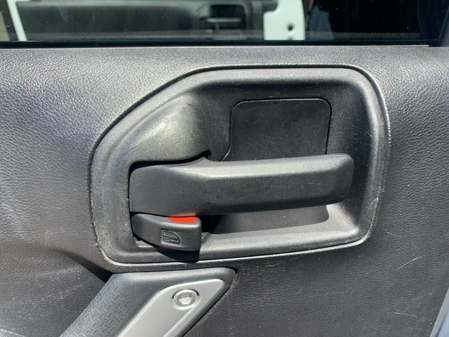 2016 Jeep Wrangler Unlimited 4WD 4dr Sahara, available for sale in Vernon Rockville, Connecticut | Vernon Motor Cars. Vernon Rockville, Connecticut 2016 Jeep Wrangler Unlimited 4WD 4dr Sahara, available for sale in Vernon Rockville, Connecticut | Vernon Motor Cars. Vernon Rockville, Connecticut