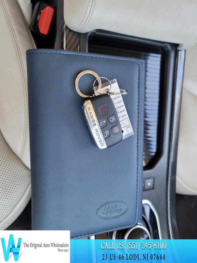 2017 Land Rover Range Rover Evoque 5 Door HSE, available for sale in Lodi, New Jersey | AW Auto & Truck Wholesalers, Inc. Lodi, New Jersey 2017 Land Rover Range Rover Evoque 5 Door HSE, available for sale in Lodi, New Jersey | AW Auto & Truck Wholesalers, Inc. Lodi, New Jersey