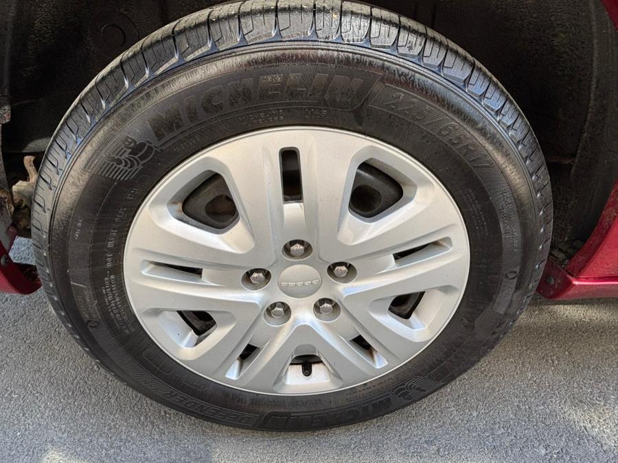 2015 Dodge Grand Caravan 4dr Wgn SE Plus, available for sale in New haven, Connecticut | Wilson Maturo Motors. New haven, Connecticut 2015 Dodge Grand Caravan 4dr Wgn SE Plus, available for sale in New haven, Connecticut | Wilson Maturo Motors. New haven, Connecticut