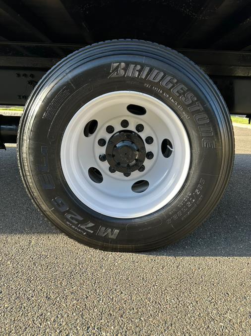2019 Freightliner M2 106 NON CDL 26 FT BOX ALUMINUM LIFT-GATE, available for sale in Paterson, New Jersey | Speedway Commercial Motors LLC. Paterson, New Jersey 2019 Freightliner M2 106 NON CDL 26 FT BOX ALUMINUM LIFT-GATE, available for sale in Paterson, New Jersey | Speedway Commercial Motors LLC. Paterson, New Jersey