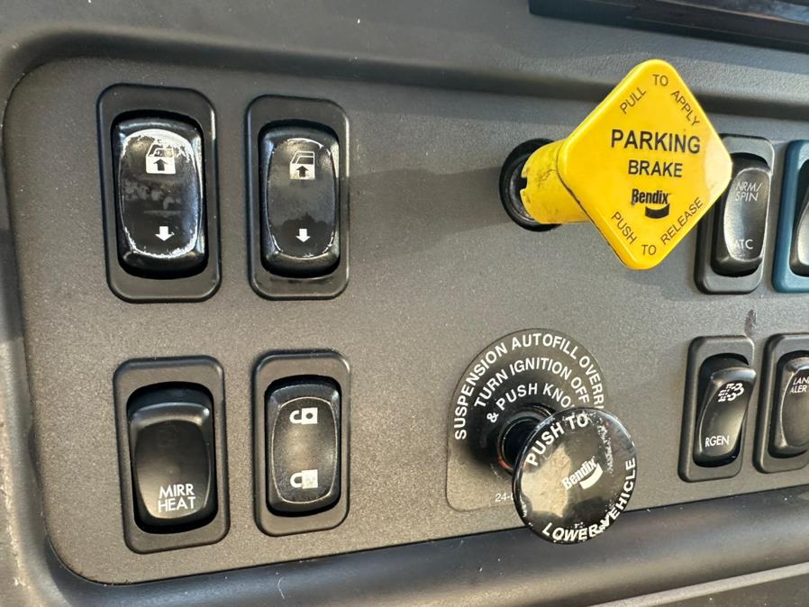 2019 Freightliner M2 106 NON CDL 26 FT BOX ALUMINUM LIFT-GATE, available for sale in Paterson, New Jersey | Speedway Commercial Motors LLC. Paterson, New Jersey 2019 Freightliner M2 106 NON CDL 26 FT BOX ALUMINUM LIFT-GATE, available for sale in Paterson, New Jersey | Speedway Commercial Motors LLC. Paterson, New Jersey