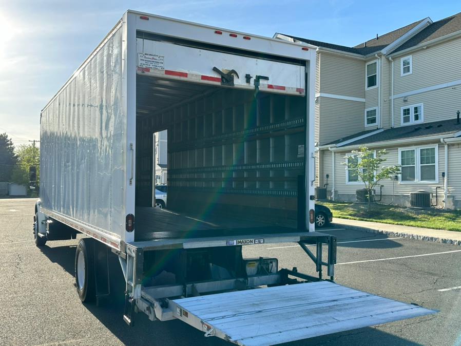2019 Freightliner M2 106 NON CDL 26 FT BOX ALUMINUM LIFT-GATE, available for sale in Paterson, New Jersey | Speedway Commercial Motors LLC. Paterson, New Jersey 2019 Freightliner M2 106 NON CDL 26 FT BOX ALUMINUM LIFT-GATE, available for sale in Paterson, New Jersey | Speedway Commercial Motors LLC. Paterson, New Jersey