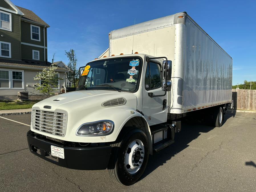 2019 Freightliner M2 106 NON CDL 26 FT BOX ALUMINUM LIFT-GATE, available for sale in Paterson, New Jersey | Speedway Commercial Motors LLC. Paterson, New Jersey 2019 Freightliner M2 106 NON CDL 26 FT BOX ALUMINUM LIFT-GATE, available for sale in Paterson, New Jersey | Speedway Commercial Motors LLC. Paterson, New Jersey