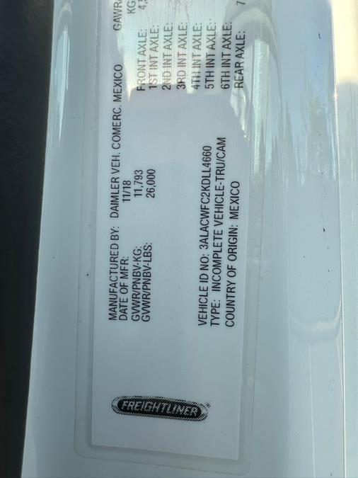 2019 Freightliner M2 106 NON CDL 26 FT BOX ALUMINUM LIFT-GATE, available for sale in Paterson, New Jersey | Speedway Commercial Motors LLC. Paterson, New Jersey 2019 Freightliner M2 106 NON CDL 26 FT BOX ALUMINUM LIFT-GATE, available for sale in Paterson, New Jersey | Speedway Commercial Motors LLC. Paterson, New Jersey