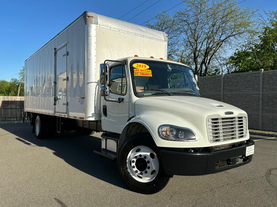 2019 Freightliner M2 106 NON CDL 26 FT BOX ALUMINUM LIFT-GATE, available for sale in Paterson, New Jersey | Speedway Commercial Motors LLC. Paterson, New Jersey 2019 Freightliner M2 106 NON CDL 26 FT BOX ALUMINUM LIFT-GATE, available for sale in Paterson, New Jersey | Speedway Commercial Motors LLC. Paterson, New Jersey