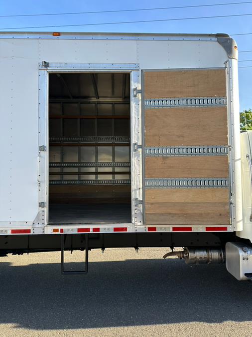 2019 Freightliner M2 106 NON CDL 26 FT BOX ALUMINUM LIFT-GATE, available for sale in Paterson, New Jersey | Speedway Commercial Motors LLC. Paterson, New Jersey 2019 Freightliner M2 106 NON CDL 26 FT BOX ALUMINUM LIFT-GATE, available for sale in Paterson, New Jersey | Speedway Commercial Motors LLC. Paterson, New Jersey