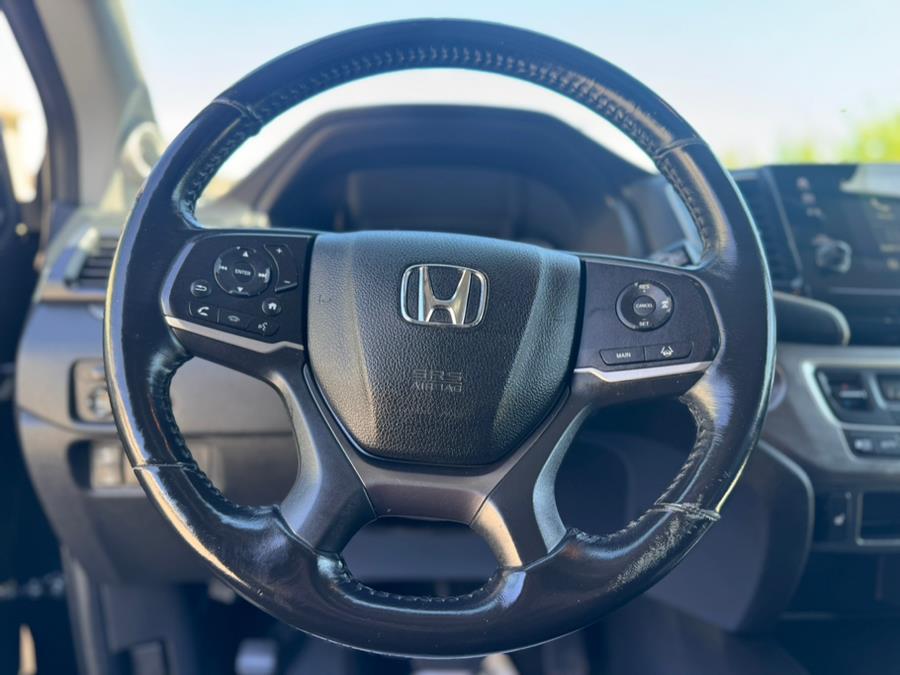 2019 Honda Pilot EX-L AWD, available for sale in Paterson, New Jersey | Speedway Motors LLC. Paterson, New Jersey 2019 Honda Pilot EX-L AWD, available for sale in Paterson, New Jersey | Speedway Motors LLC. Paterson, New Jersey
