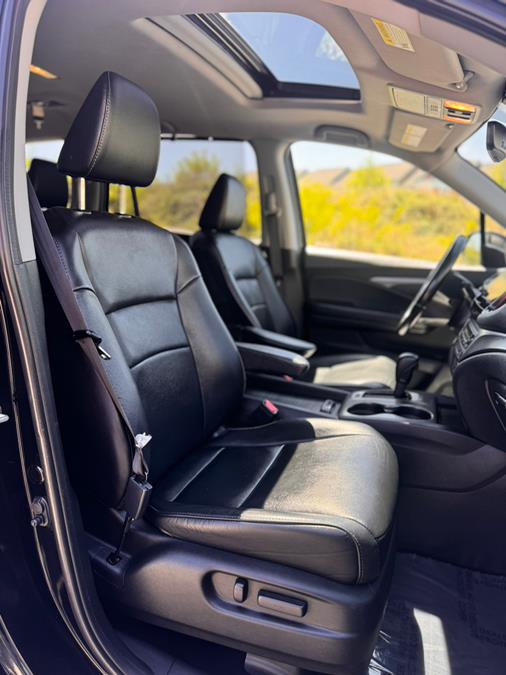 2019 Honda Pilot EX-L AWD, available for sale in Paterson, New Jersey | Speedway Motors LLC. Paterson, New Jersey 2019 Honda Pilot EX-L AWD, available for sale in Paterson, New Jersey | Speedway Motors LLC. Paterson, New Jersey