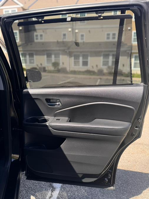 2019 Honda Pilot EX-L AWD, available for sale in Paterson, New Jersey | Speedway Motors LLC. Paterson, New Jersey 2019 Honda Pilot EX-L AWD, available for sale in Paterson, New Jersey | Speedway Motors LLC. Paterson, New Jersey
