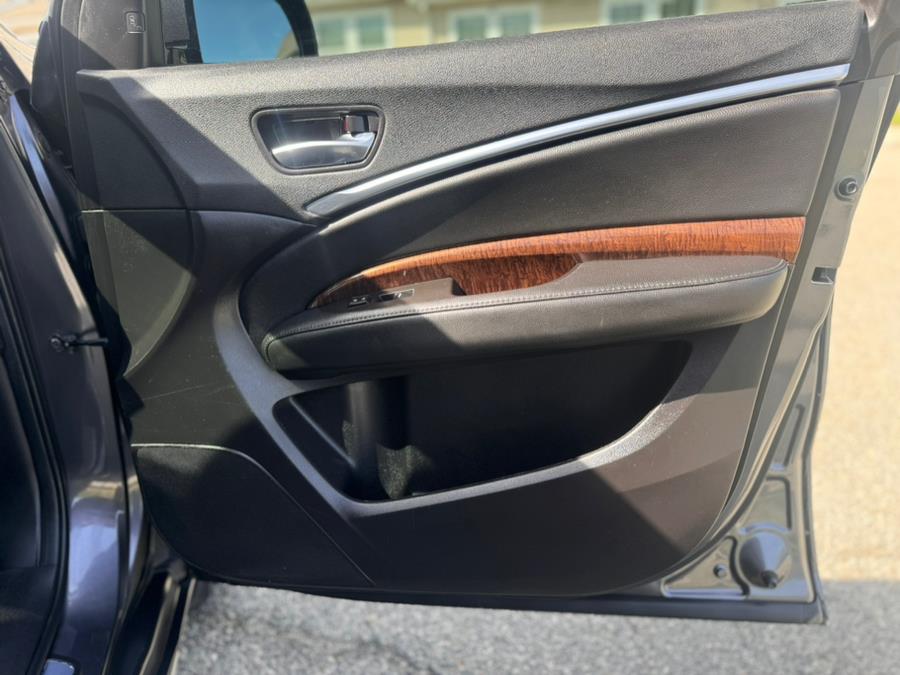 2017 Acura MDX SH-AWD w/Technology Pkg, available for sale in Paterson, New Jersey | Speedway Motors LLC. Paterson, New Jersey 2017 Acura MDX SH-AWD w/Technology Pkg, available for sale in Paterson, New Jersey | Speedway Motors LLC. Paterson, New Jersey