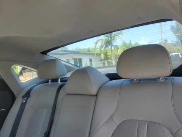 2020 Hyundai Sonata Limited, available for sale in Fort Lauderdale, Florida | CarLux Fort Lauderdale. Fort Lauderdale, Florida 2020 Hyundai Sonata Limited, available for sale in Fort Lauderdale, Florida | CarLux Fort Lauderdale. Fort Lauderdale, Florida