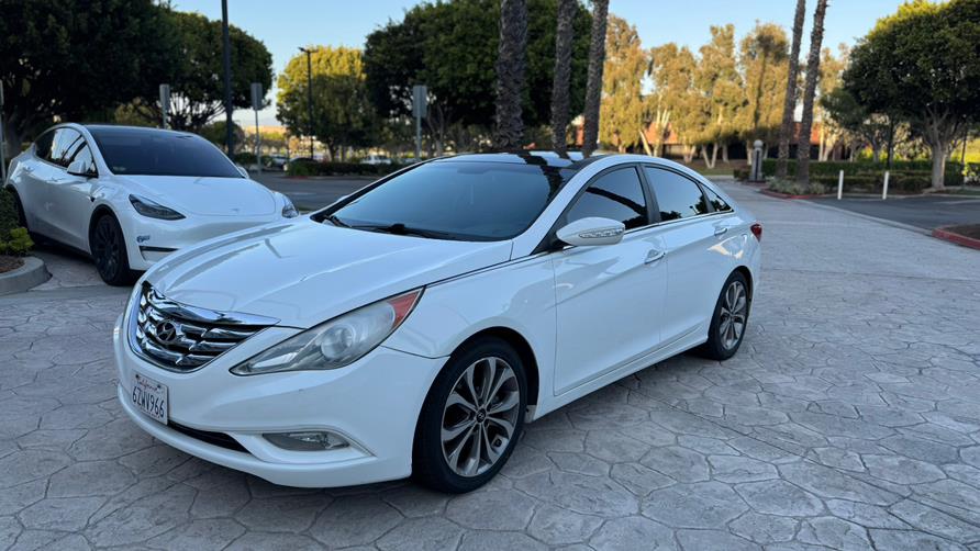 2013 Hyundai Sonata 4dr Sdn 2.0T Auto Limited, available for sale in Tustin, California | Carox LLC. Tustin, California 2013 Hyundai Sonata 4dr Sdn 2.0T Auto Limited, available for sale in Tustin, California | Carox LLC. Tustin, California