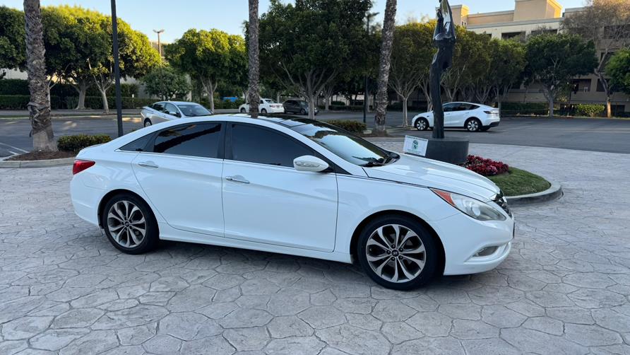 2013 Hyundai Sonata 4dr Sdn 2.0T Auto Limited, available for sale in Tustin, California | Carox LLC. Tustin, California 2013 Hyundai Sonata 4dr Sdn 2.0T Auto Limited, available for sale in Tustin, California | Carox LLC. Tustin, California
