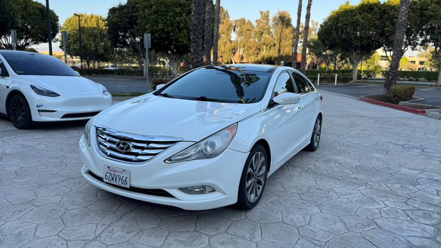 2013 Hyundai Sonata 4dr Sdn 2.0T Auto Limited, available for sale in Tustin, California | Carox LLC. Tustin, California 2013 Hyundai Sonata 4dr Sdn 2.0T Auto Limited, available for sale in Tustin, California | Carox LLC. Tustin, California