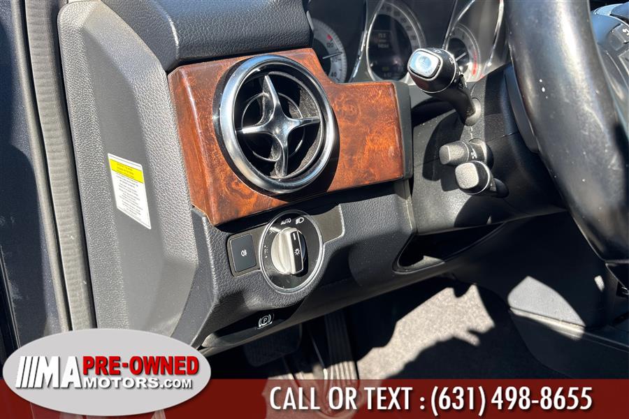 2014 Mercedes-Benz GLK-Class 4MATIC 4dr GLK350 well maintained, available for sale in Huntington Station, New York | M & A Motors. Huntington Station, New York 2014 Mercedes-Benz GLK-Class 4MATIC 4dr GLK350 well maintained, available for sale in Huntington Station, New York | M & A Motors. Huntington Station, New York